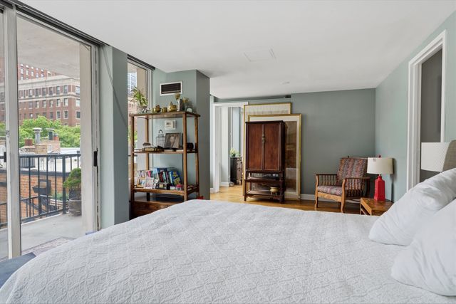 1230 N State Parkway 5B, Chicago, IL 60610