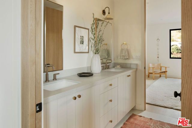3458 Monterosa Drive, Altadena, CA 91001