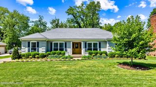8205 Pipilo Pl, Louisville, KY 40242