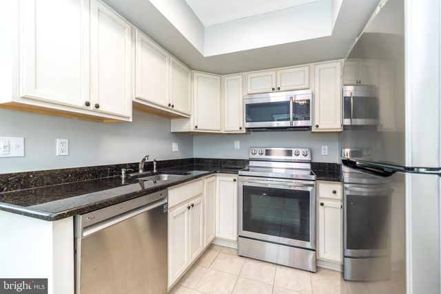 69 LOGGER MILL RD, Horsham, PA 19044