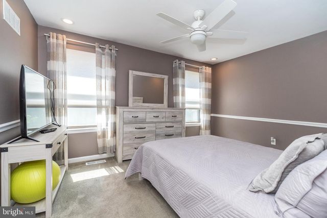 69 LOGGER MILL RD, Horsham, PA 19044