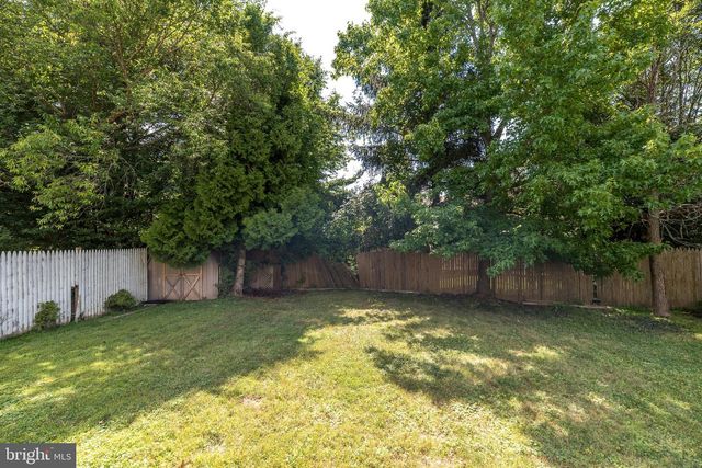 69 LOGGER MILL RD, Horsham, PA 19044