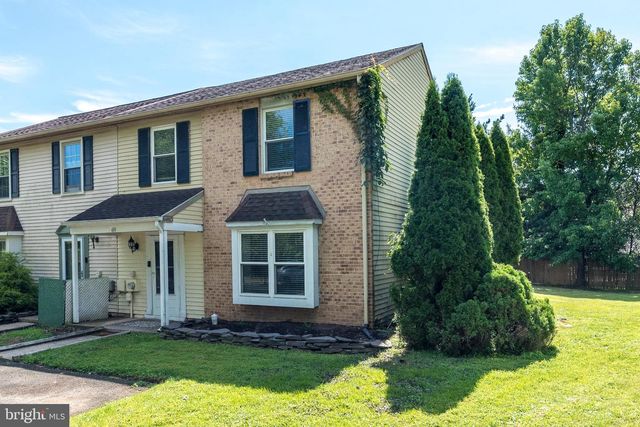 69 LOGGER MILL RD, Horsham, PA 19044