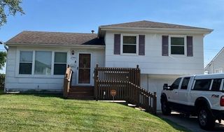 7305 NE 46th Street, Kansas City, MO 64117