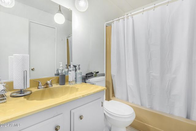 2650 W Union Hills Drive 155, Phoenix, AZ 85027