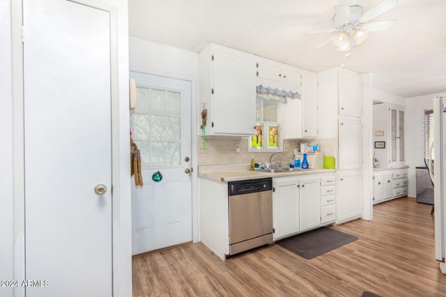 2650 W Union Hills Drive 155, Phoenix, AZ 85027