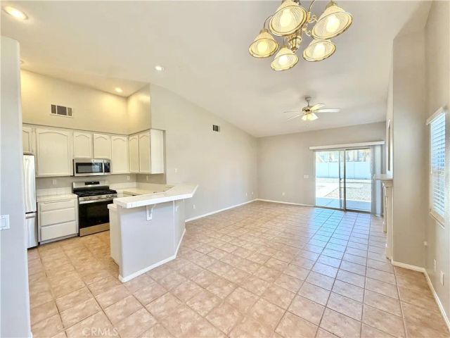 27071 School Park Drive, Menifee, CA 92584