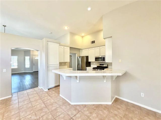 27071 School Park Drive, Menifee, CA 92584