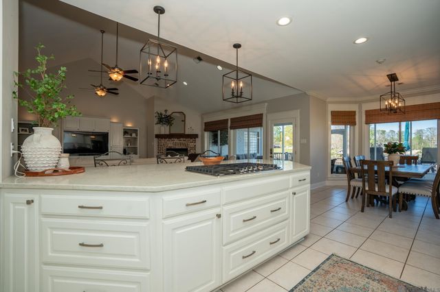 14164 Bayou Terrace Dr, St Amant, LA 70774