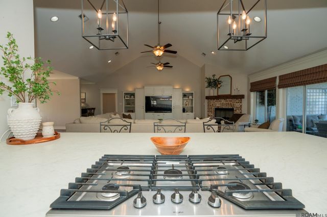 14164 Bayou Terrace Dr, St Amant, LA 70774