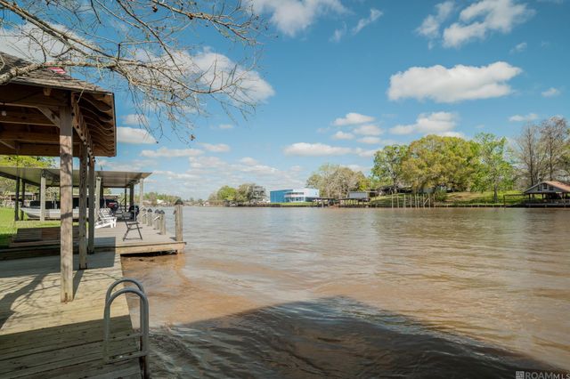 14164 Bayou Terrace Dr, St Amant, LA 70774