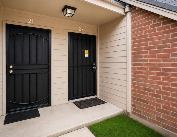 12500 Sandpiper Drive 27, Houston, TX 77035