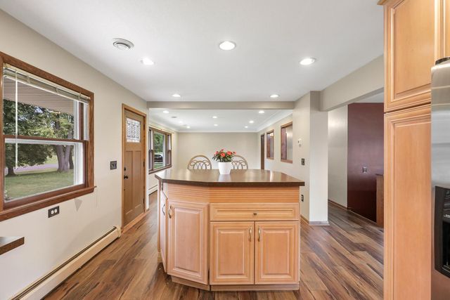 13620 Vinewood Lane N, Dayton, MN 55327