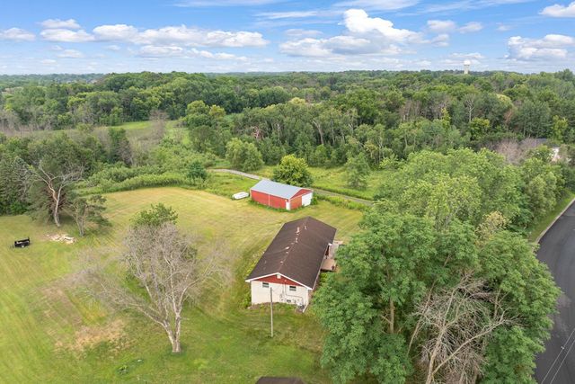 13620 Vinewood Lane N, Dayton, MN 55327