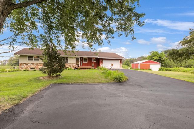 13620 Vinewood Lane N, Dayton, MN 55327