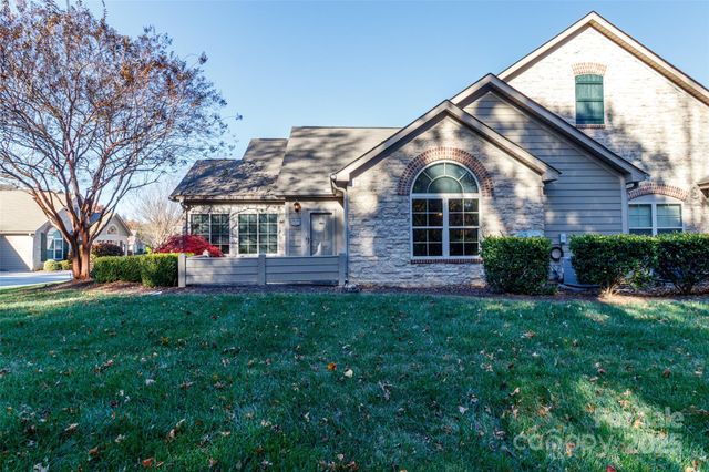 3546 S Bank Court, Matthews, NC 28105