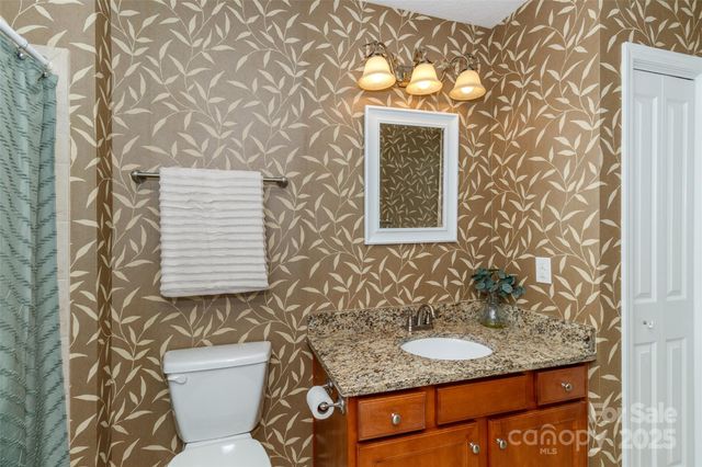 3546 S Bank Court, Matthews, NC 28105