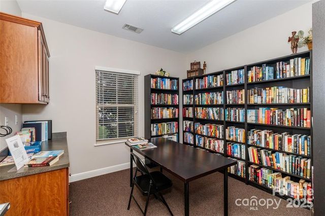 3546 S Bank Court, Matthews, NC 28105