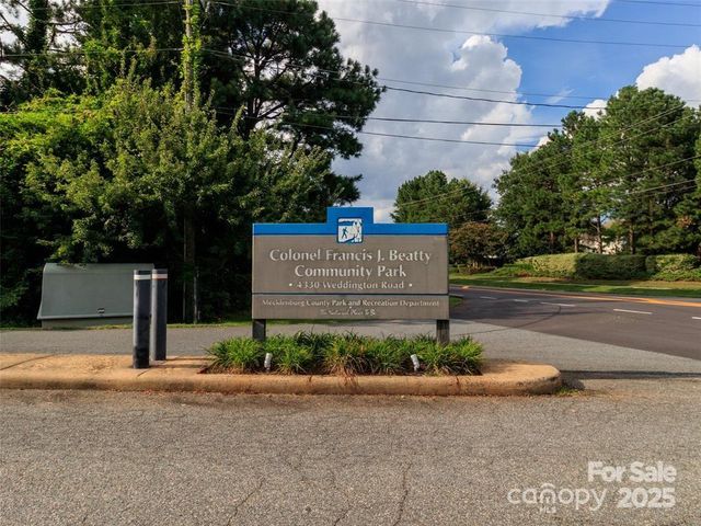 3546 S Bank Court, Matthews, NC 28105