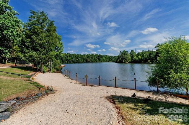 3546 S Bank Court, Matthews, NC 28105