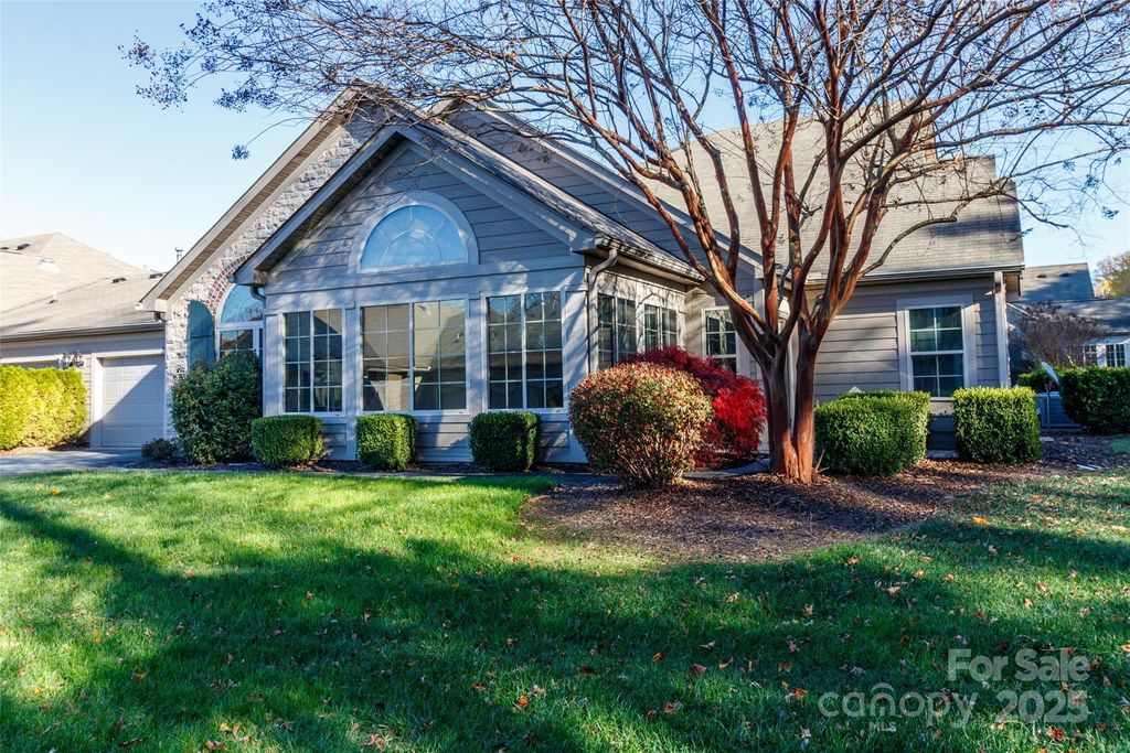 3546 S Bank Court, Matthews, NC 28105