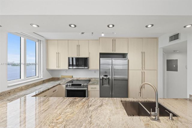 650 West Ave 1401, Miami Beach, FL 33139