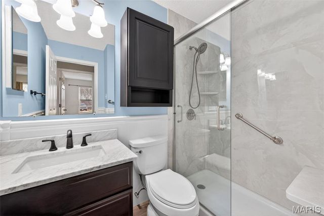 21 Lemon Tree Drive, St Peters, MO 63376