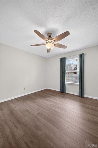 21 Lemon Tree Drive, St Peters, MO 63376