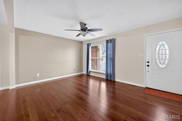 21 Lemon Tree Drive, St Peters, MO 63376