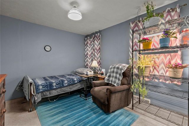 215 E WINNEBAGO STREET, Appleton, WI 54911