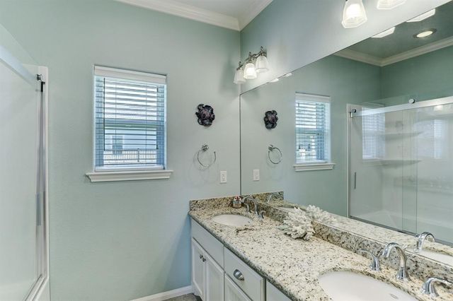 934 S Cove, Crystal Beach, TX 77650
