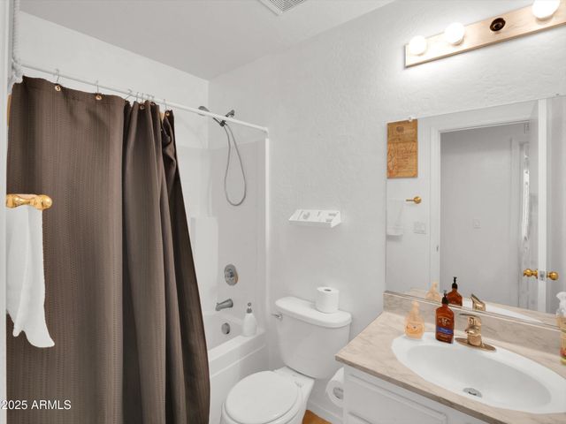 10911 W MEADOWBROOK Avenue, Phoenix, AZ 85037