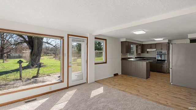 3322 Tunnelton Road, Bedford, IN 47421