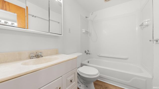 3322 Tunnelton Road, Bedford, IN 47421