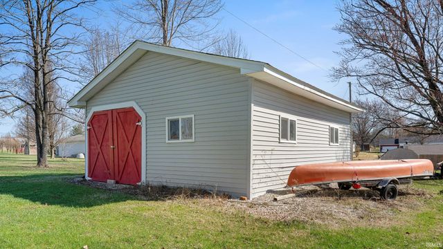 3322 Tunnelton Road, Bedford, IN 47421