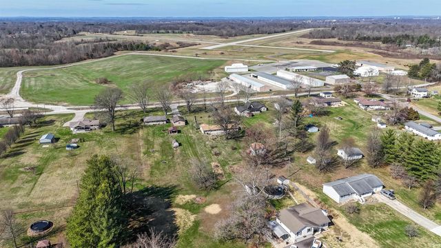 3322 Tunnelton Road, Bedford, IN 47421