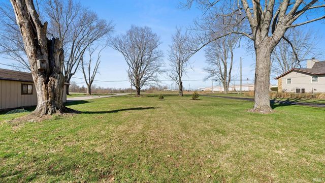 3322 Tunnelton Road, Bedford, IN 47421