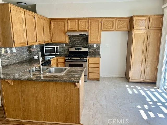 42 Partisan, Irvine, CA 92602