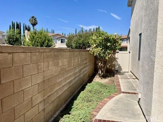 42 Partisan, Irvine, CA 92602