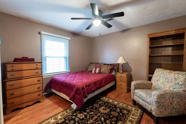 4340 Meadow Lane, Paducah, KY 42001