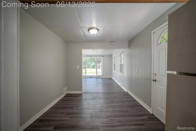 10760 Troy Street, Oak Park, MI 48237