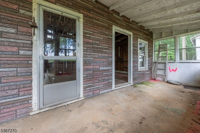 509 W Hill Rd, Lebanon Twp., NJ 08826