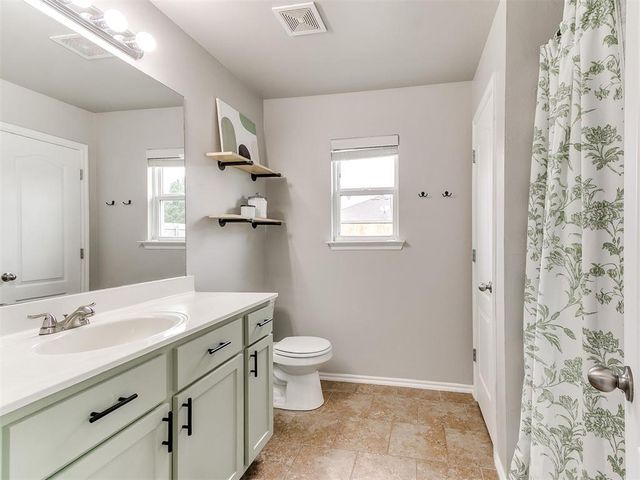 709 NE 20th Terrace, Newcastle, OK 73065