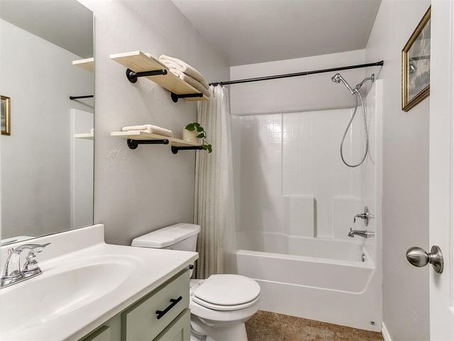709 NE 20th Terrace, Newcastle, OK 73065