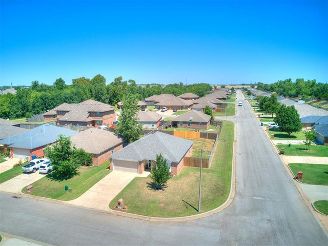 709 NE 20th Terrace, Newcastle, OK 73065