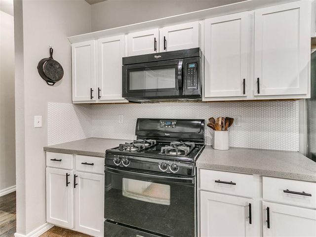 709 NE 20th Terrace, Newcastle, OK 73065