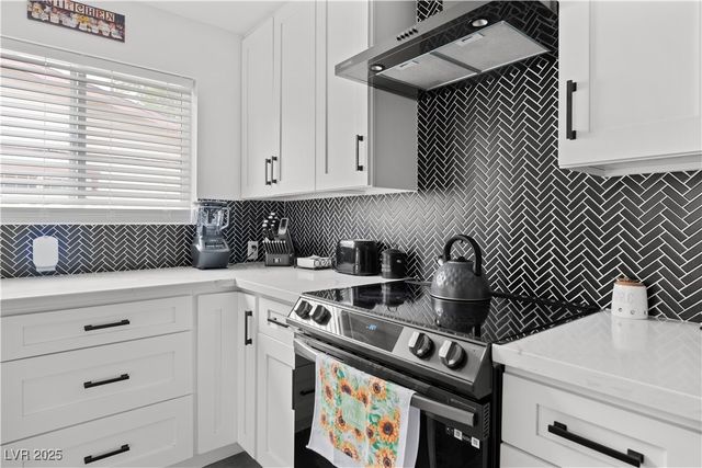 4231 Rimcrest Road, Las Vegas, NV 89121