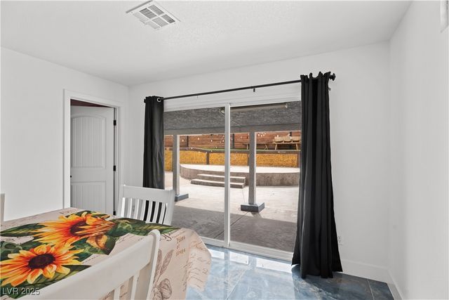 4231 Rimcrest Road, Las Vegas, NV 89121