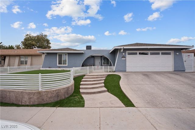 4231 Rimcrest Road, Las Vegas, NV 89121