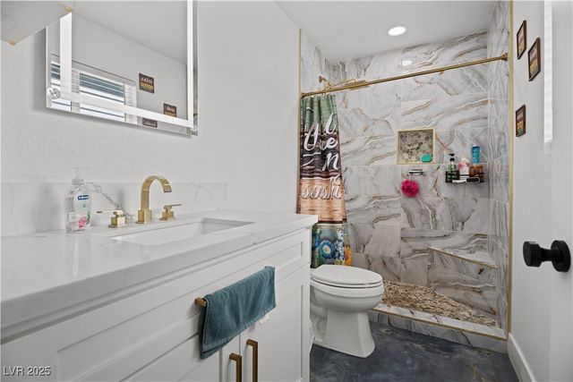 4231 Rimcrest Road, Las Vegas, NV 89121